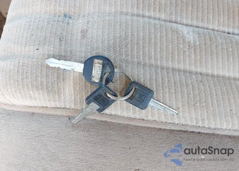 1993 Chevrolet Suburban K1500 from USA, damaged, VIN 1GNFK16K7PJ371462